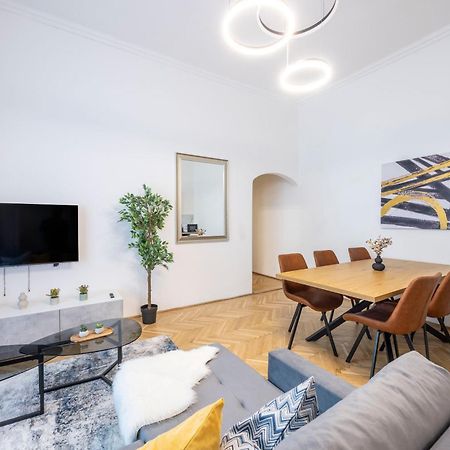Prime Location & Cozy Central 3Bedrm Apartment Budapest Exterior photo